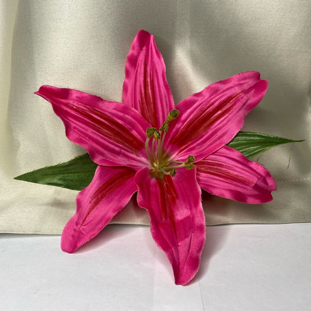 Handmade pink lily hair flower